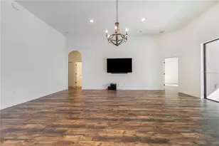 2405 Melrose St, Winter Haven, FL 33881 - Photo 10