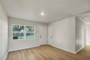 739 Ellerbe Way, Lakeland, FL 33801 - Photo 6