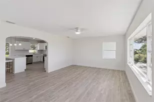 605 Florida Ave, Dundee, FL 33838 - Photo 4