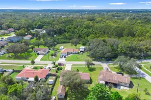 794 Cloverleaf Blvd, Deltona, FL 32725 - Photo 16