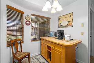 794 Cloverleaf Blvd, Deltona, FL 32725 - Photo 32