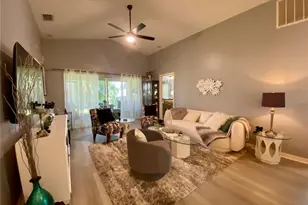 246 Chalet Estates St, Lake Wales, FL 33859 - Photo 4