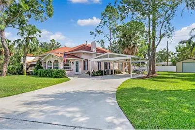 1806 17th Street NW, Winter Haven, FL 33881 - Photo 1