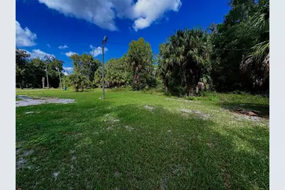 404 Grove Street, Melrose, FL 32666 - Photo 2