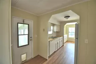 4127 Sprucewood St, Winter Haven, FL 33880 - Photo 8