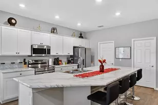 1026 Montgomery Ln, Polk City, FL 33868 - Photo 6