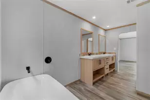 5843 Ashen Ave, New Port Richey, FL 34652 - Photo 6