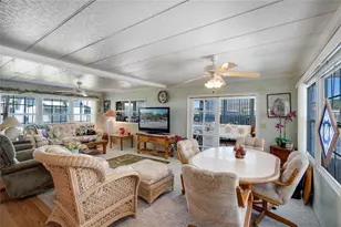 107 Holiday Ln, Auburndale, FL 33823 - Photo 12