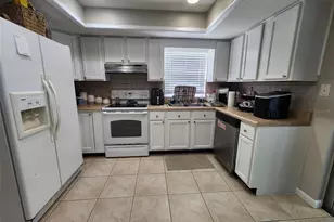 423 Greenfield Rd, Winter Haven, FL 33884 - Photo 2