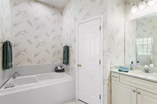 126 Lake Region Cir, Winter Haven, FL 33881 - Photo 32