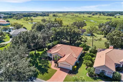 126 Lake Region Circle, Winter Haven, FL 33881 - Photo 8