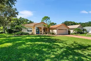 126 Lake Region Cir, Winter Haven, FL 33881 - Photo 12