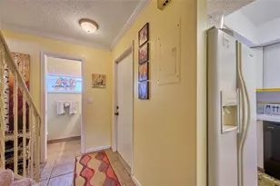 3647 Edgewater Dr, Sebring, FL 33872 - Photo 2