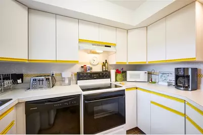 3647 Edgewater Drive, Sebring, FL 33872 - Photo 8