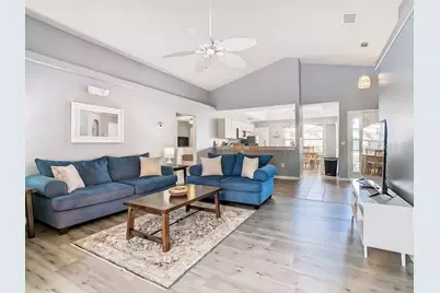 102 Hummingbird Pass, Davenport, FL 33896 - Photo 4