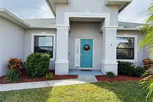 321 Majestic Gardens Dr, Winter Haven, FL 33880 - Photo 4