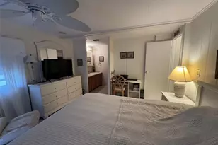 9072 Lake Point Blvd, Lake Wales, FL 33898 - Photo 16