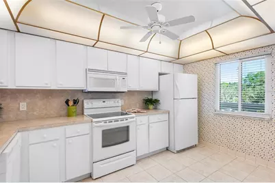 1776 6th Street NW #409, Winter Haven, FL 33881 - Photo 8