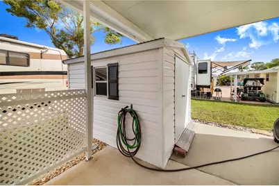 228 Big Pine Avenue S, Frostproof, FL 33843 - Photo 6