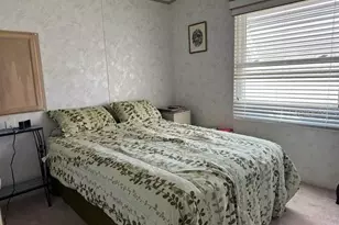 359 Pine Loop, Frostproof, FL 33843 - Photo 14