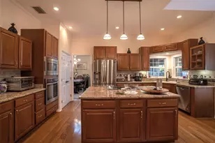 1415 Pier Ct, Lakeland, FL 33813 - Photo 10