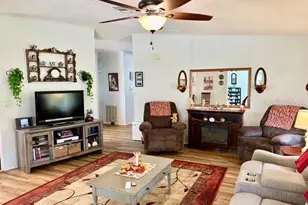 6239 Knotty Pine Dr S E, Winter Haven, FL 33884 - Photo 8