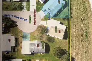 6239 Knotty Pine Dr S E, Winter Haven, FL 33884 - Photo 2