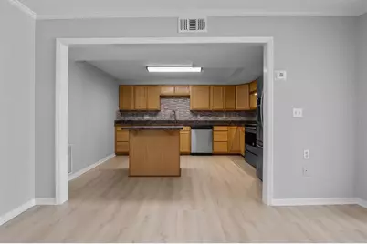 9602 N 46th Street, Tampa, FL 33617 - Photo 12