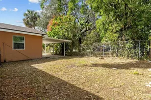 9602 N 46th St, Tampa, FL 33617 - Photo 32