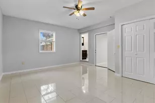 9602 N 46th St, Tampa, FL 33617 - Photo 24