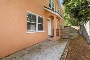 9602 N 46th St, Tampa, FL 33617 - Photo 36