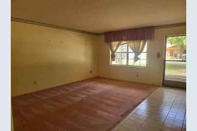 1210 Lynn Avenue, Auburndale, FL 33823 - Photo 2