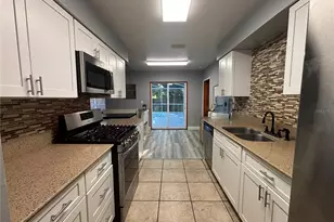 3334 Fox Ridge Dr, Winter Haven, FL 33884 - Photo 12