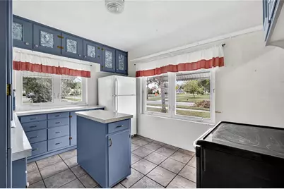 403 E Johnson Avenue, Lake Wales, FL 33853 - Photo 10