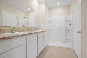 328 Gina Ln, Davenport, FL 33837 - Photo 18