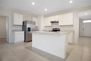 328 Gina Ln, Davenport, FL 33837 - Photo 10