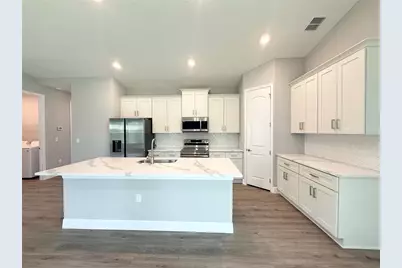 5834 Escalon Drive, Sebring, FL 33872 - Photo 2