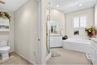 516 Grasslands Village Circle, Lakeland, FL 33803 - Photo 32