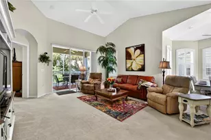 516 Grasslands Village Cir, Lakeland, FL 33803 - Photo 10