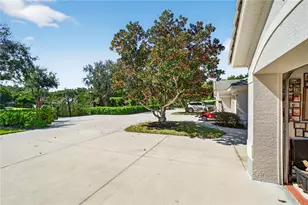 516 Grasslands Village Cir, Lakeland, FL 33803 - Photo 52