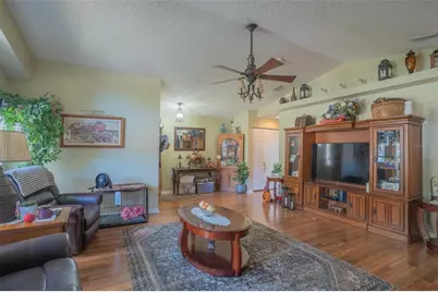 2801 Wilder Park Drive, Plant City, FL 33566 - Photo 4