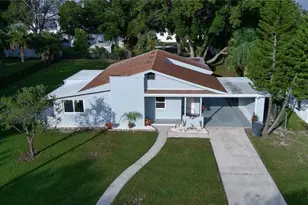 2221 20th St NW, Winter Haven, FL 33881 - Photo 2