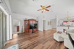 364 Lake Suzanne Dr, Lake Wales, FL 33859 - Photo 12