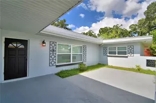 285 17th St, Winter Haven, FL 33881 - Photo 4