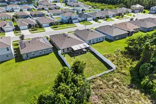 1492 Haines Dr, Winter Haven, FL 33881 - Photo 4