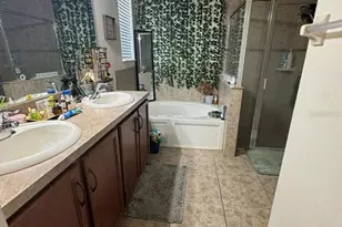 2515 Torrens Dr, Lakeland, FL 33805 - Photo 10