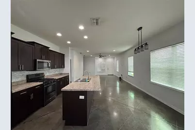 2845 Whispering Trails Drive, Winter Haven, FL 33884 - Photo 8