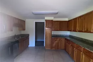 124 Elaine Dr, Auburndale, FL 33823 - Photo 4