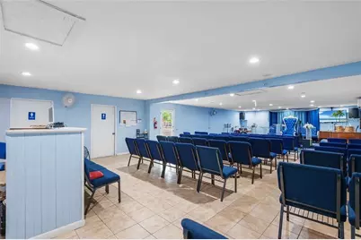 954 Reynolds Road, Lakeland, FL 33801 - Photo 2