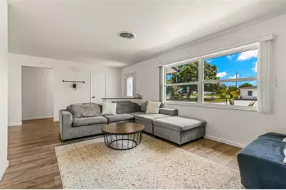 3790 60th Street N, Saint Petersburg, FL 33710 - Photo 6